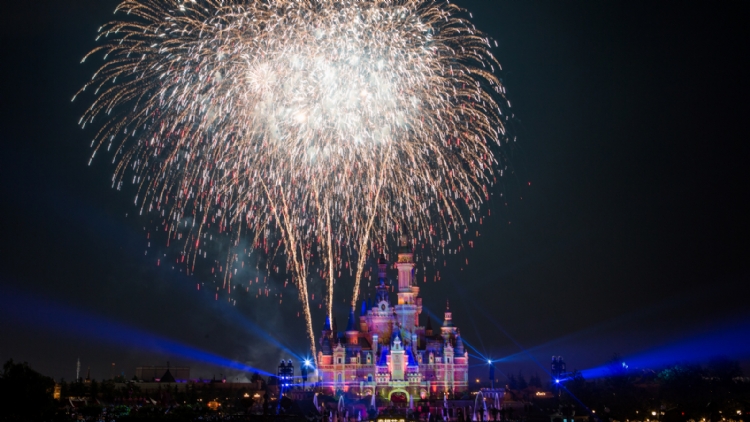 In pictures: Shanghai Disney Resort's one-year anniversary celebration