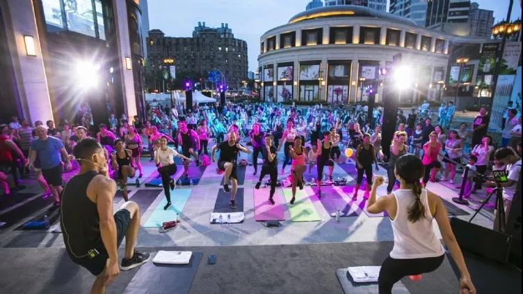 Lululemon community classes