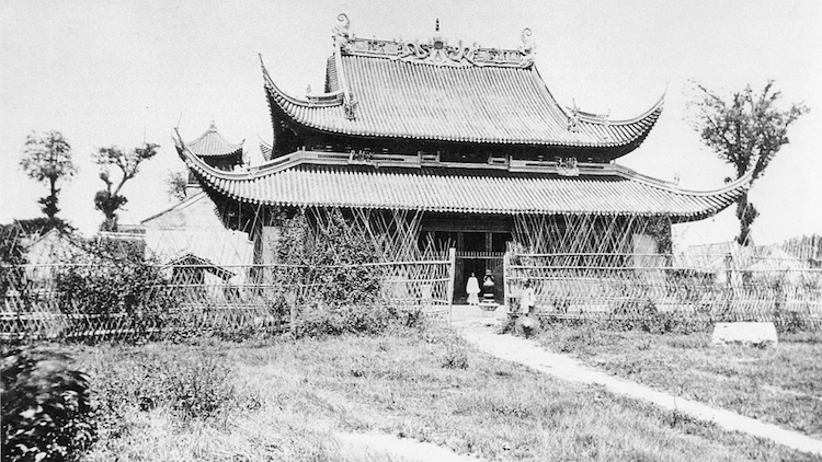 The old Jingan Temple