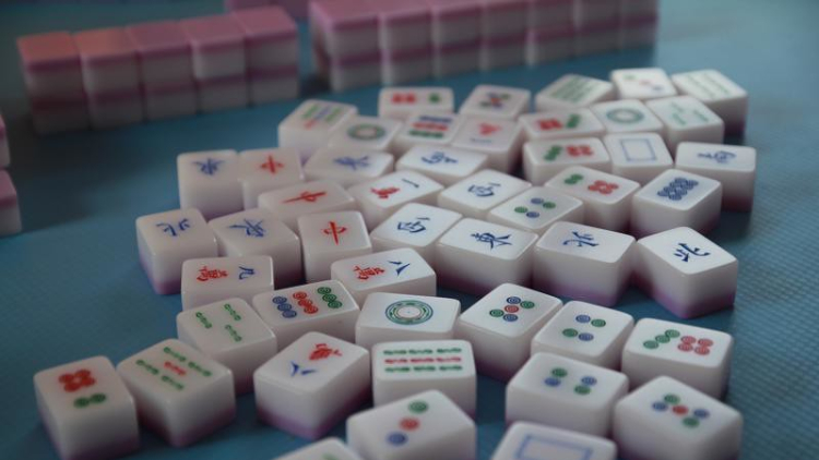 Learn how to win a game of mahjong at this monthly game night